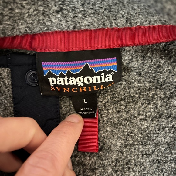 Patagonia Gray Men's Sweater - Picture 5 of 6
